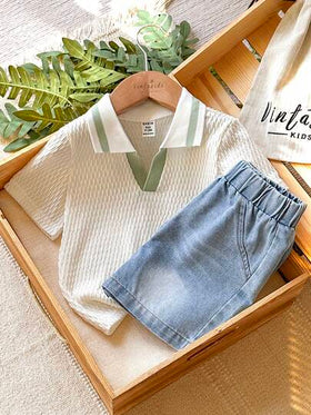 SHEIN Vintaside Kids طقم ملابس علوية كاجوال قصير الأكمام مع شورت جينز مغسول مناسب للاستخدام اليومي والتخييم العائلي والتسوق والتناول، مصمم بسيط مناسب للأطفال الصغار