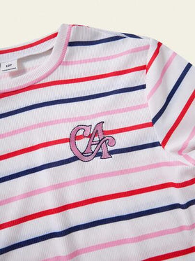 SHEIN Casuvi Kids فستان بنات مراهقات كاجوال مخطط مطرز بحرف CA غير متماثل اللحمات خط A، عصري للتجمعات، تصميم بسيط
