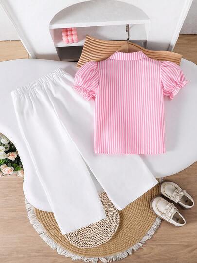 SHEIN Genkimix Kids طقم قميص أكمام قصيرة مطبوع بخطوط وبنطلون أحادي اللون للفتاة الصغيرة، قطعتان