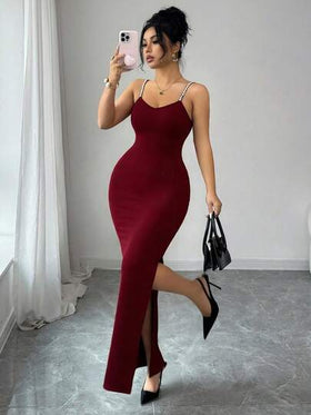 GlowEve فستان أنيق وأنيق بحمالات رفيعة مزين بالخرز، أحمر ، مناسب للارتداء اليومي والمناسبات الرسمية