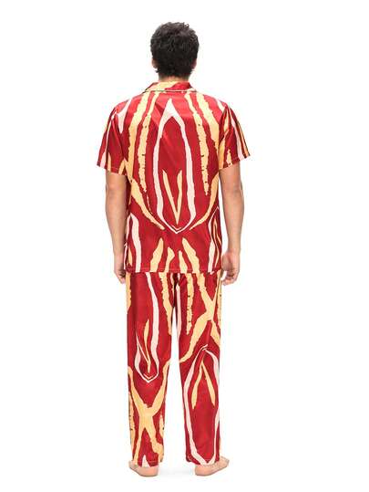 طقم بيجامة رجالي جديد لعام 2026 ناعم ومريح، قميص بأكمام قصيرة وبنطال طويل، مناسب للارتداء المنزلي في جميع الفصول