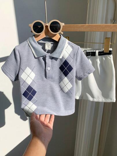 SHEIN مجموعة قميص بولو أكمام قصيرة رمادي وشورت خصر مطاطي مع حزام مناسبة للأولاد الرضع في الصيف، مناسبة لحفلات عيد الميلاد والحفلات المسائية والأعراس وحفلات استقبال المولود الجديد وعيد الميلاد الأول