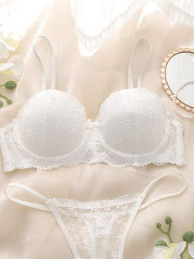 DelicateAllure مجموعة سوتيان وسروال داخلي من الدانتيل ذو حمالات للنساء بلون أحادي