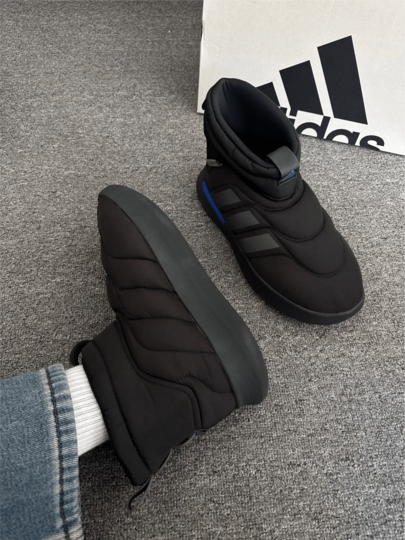 Adidas أديداس أديبوف دافئة، متينة، مانعة للانزلاق، بوت ثلج قصيرة مريحة، يناسب الجنسين، أسود