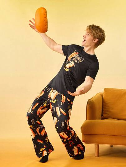 بيجامة رجالية مكونة من شورت وبنطلون مطبوع عليها طباعة نكتة خبز الهوت دوج