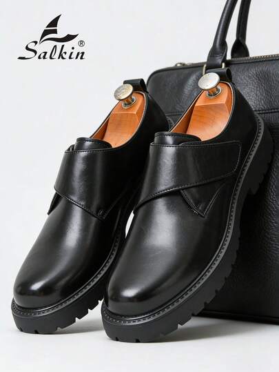 Salkin أحذية رجالية جديدة على الطراز البريطاني، سهلة الارتداء بدون رباط، من جلد لامع بسماكة في الأسفل لزيادة الارتفاع، بتصميم كلاسيكي بأسعار معقولة، باللون الأسود، مناسبة للمدرسة والكلية، ناعمة ومريحة بتصميم أصابع مستديرة، أحذية رسمية للأعمال والمناسبات،