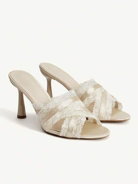 CUCCOO CHICEST صنادل نسائية ذات كعب