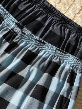 SHEIN قطعتان من بناطيل الراحة المطبوعة بالمربعات للرجال