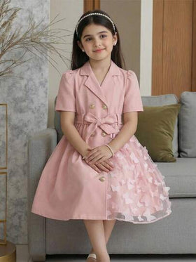SHEIN معطف فتاة صغيرة مع طوق، أكمام طويلة، حزام، نمط شبكي بشكل فراشة على الجانب الأيسر، خيار هدية جذاب وجميل معطف فستان فراشة للبنات، فستان وردي للبنات، فستان طويل الأكمام للبنات، معطف فستان للبنات الصغيرات