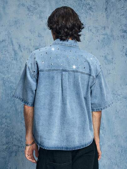 ROMWE MEN Grunge Punk قميص جينز قصير الأكمام للرجال، ذو ياقة منقلبة وأزرار فردية، متعدد الاستخدامات للارتداء اليومي