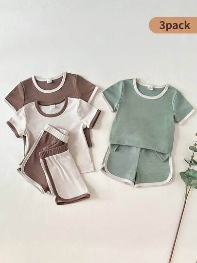 SHEIN 6 قطع/مجموعة بدلة أطفال ولادي كاجوال مكونة من ملابس علوية بأكمام قصيرة وشورت بتصميم ألوان متباينة، مناسبة للخارج والرياضة والاستخدام اليومي