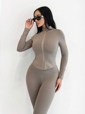 Shopreo طقم رياضي قطعتين بسوستة لون أسود، جاكيت وسراويل ضيقة