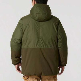 Under Armour معطف قطني مبطن للرجال - أخضر، معطف بطانة ريش مريح وفضفاض 6000986-308 (85% ريش، 15% ريشة)