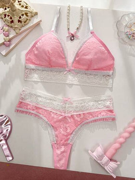 PetitDoll مجموعة ملابس داخلية رومانسية مريحة مكونة من قطعتين للنساء، مزينة بالدانتيل