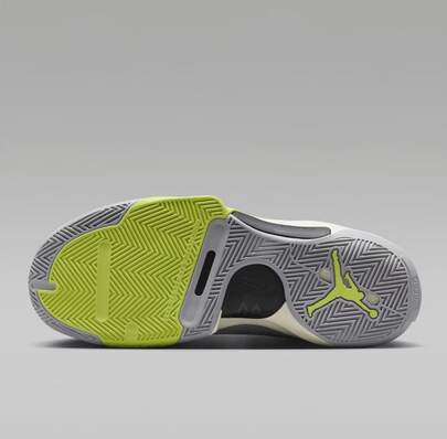 Nike حذاء كرة السلة للرجال من نايك JORDAN ONE TAKE 5 مبطن، مانع للانزلاق، ماص للصدمات، متين، خفيف الوزن، مريح ذو رقبة منخفضة، أحذية رياضية كاجوال ذات ألوان متباينة، الأكثر مبيعًا في الملاعب FD2336-003