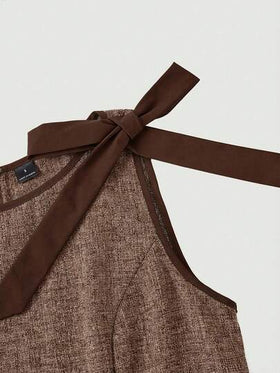 SHEIN MOD جمبسوت خضراء كاكي بدون أكمام وياقة مستديرة، مزينة بشريط تباين وفيونكة، تصميم مخصر وتنورة مُنفرجة - طراز محكمة عتيق، إحساس المال القديم، مناسبة للعمل والعودة إلى المدرسة والمواعدة والحفلات والمهرجانات وأعياد الميلاد
