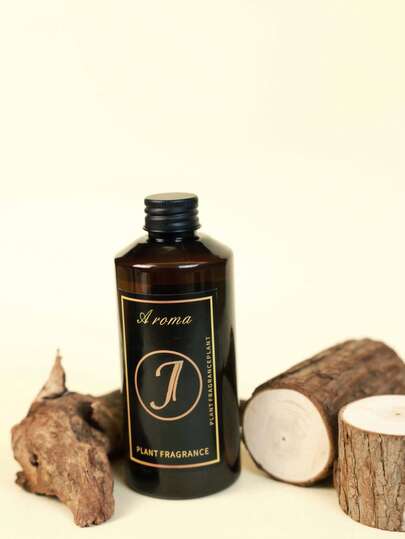 زجاجة واحدة اغمر نفسك في عطر لطيف وطويل الأمد، وحول منزلك إلى ملاذ أنيق. يمكن لسائل العطر الفاخر الخاص بنا أن يُشرب كل مساحة بالهدوء والأناقة، ويرفع من حياتك اليومية بفخامة لطيفة. ديكور المنزل، ديكور غرفة المعيشة، هدايا للأصدقاء، هدايا للأصدقاء الإناث.