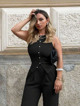Jeta Ari المرأة أنيقة أسلوب التنقل لون واحد منسوج مجموعة قطعتين - قميص داخلي بأكمام بلا أكمام بياقة مستديرة مربوط متناسق، وبنطال ذو خصر مرن قصير وتفتيح مستقيم