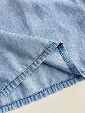 SHEIN ملابس علوية كاجوال قصير الأكمام بياقة واقفة مريح وفضفاض من الجينز الأزرق الفاتح للأطفال والمراهقين، ملابس يومية للأطفال والمراهقين من الربيع إلى الصيف، ملابس للمهرجانات والملابس الشارعية