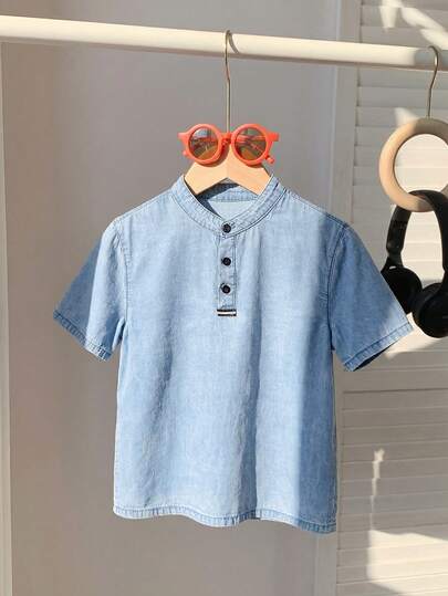 SHEIN ملابس علوية كاجوال قصير الأكمام بياقة واقفة مريح وفضفاض من الجينز الأزرق الفاتح للأطفال والمراهقين، ملابس يومية للأطفال والمراهقين من الربيع إلى الصيف، ملابس للمهرجانات والملابس الشارعية
