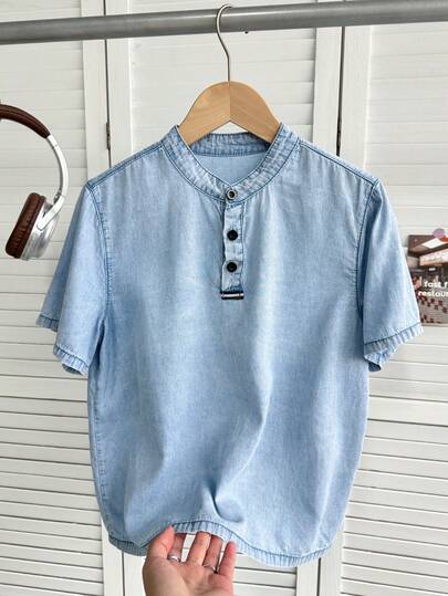 SHEIN ملابس علوية كاجوال قصير الأكمام بياقة واقفة مريح وفضفاض من الجينز الأزرق الفاتح للأطفال والمراهقين، ملابس يومية للأطفال والمراهقين من الربيع إلى الصيف، ملابس للمهرجانات والملابس الشارعية