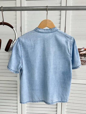 SHEIN ملابس علوية كاجوال قصير الأكمام بياقة واقفة مريح وفضفاض من الجينز الأزرق الفاتح للأطفال والمراهقين، ملابس يومية للأطفال والمراهقين من الربيع إلى الصيف، ملابس للمهرجانات والملابس الشارعية