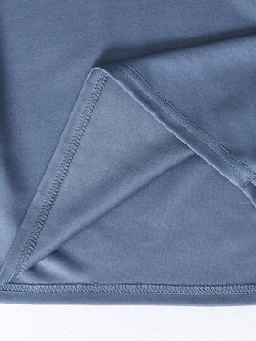 SHEIN مجموعة من قطعتين للأولاد المراهقين، تي شيرت كم قصير بياقة طاقم وبنطلون مريح، بتصميم ملون متباين ومطبوع بنمط رقعي، ملابس محبوكة للاستخدام اليومي