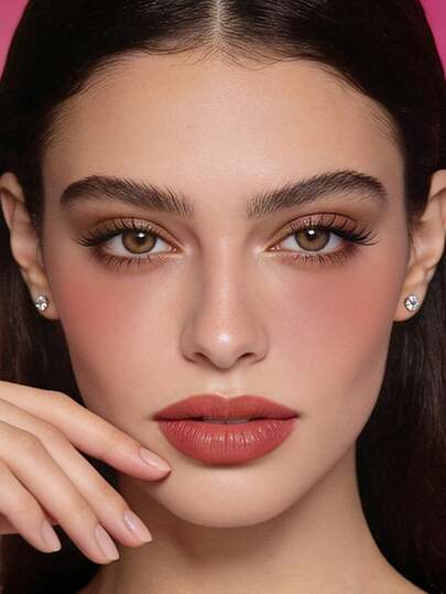 Dasique أحمر شفاه وأحمر خدود على شكل قلب من الفلوت من داسيك - ملمس كعكة مطفي، صبغة عالية، فرشاة تركيز ناعمة مدمجة، مستلزمات مكياج عيد الميلاد، هدية عيد الحب للسيدات، أفضل مكياج ساحر للطلاب والعرائس والصيف وعيد الحب والعطلات
