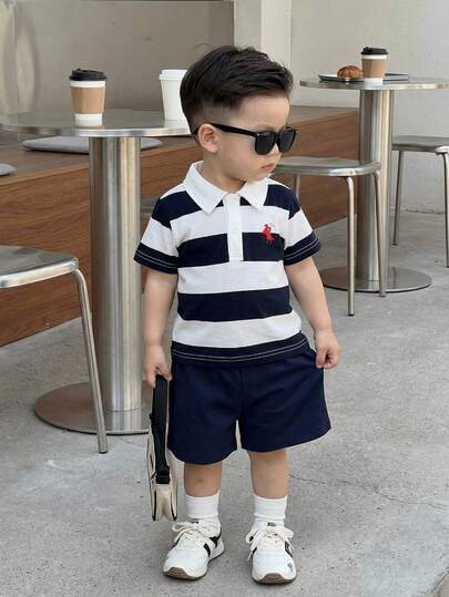 SHEIN Playful Pals طقم بولو مخطط مصنوع من الأكريليك وشورت للأطفال الرضع من عمر 0-3 سنوات، طراز كوري كاجوال مناسب للحفلات والمناسبات الرسمية والاستخدام اليومي، مقاس من 3 أشهر إلى 24 شهر