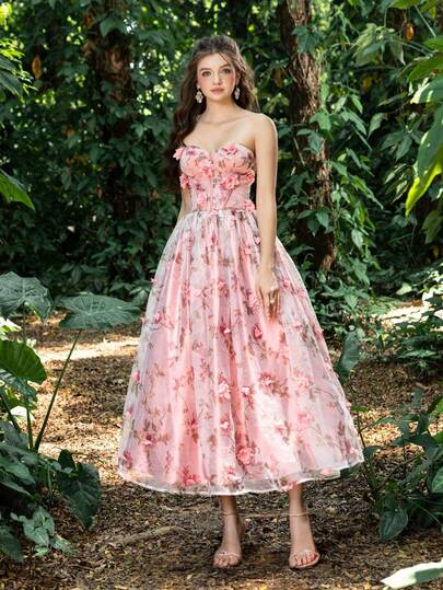 Faeriesty فستان سهرة أنيق بخصر مربوط على شكل قلب بدون أكتاف، مطرز بزخارف زهرية ثلاثية الأبعاد مع ربطة ظهر قابلة للتعديل، فستان طويل إلى الأرض، مناسب للمناسبات الرسمية مثل الحفلات الكبرى والزفاف وحفلات السجادة الحمراء