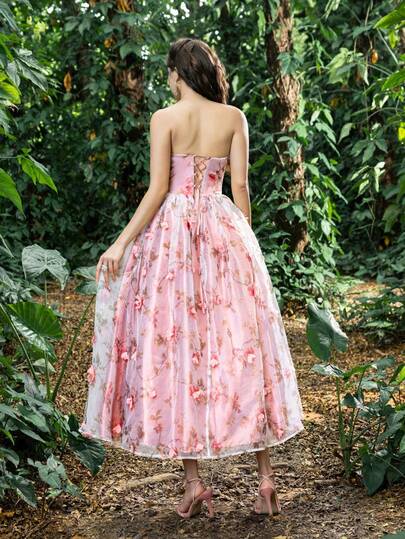 Faeriesty فستان سهرة أنيق بخصر مربوط على شكل قلب بدون أكتاف، مطرز بزخارف زهرية ثلاثية الأبعاد مع ربطة ظهر قابلة للتعديل، فستان طويل إلى الأرض، مناسب للمناسبات الرسمية مثل الحفلات الكبرى والزفاف وحفلات السجادة الحمراء