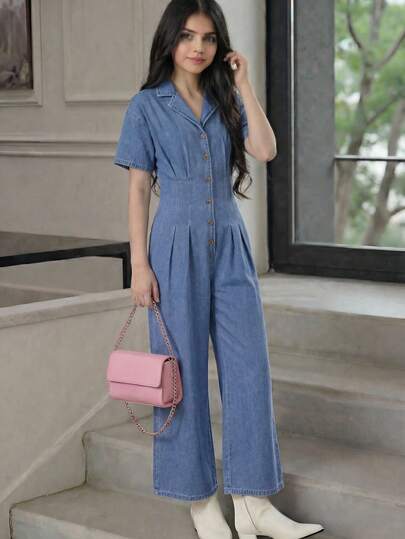 SHEIN جمبسوت جينز قصيرة الأكمام بلون أحادي وأزرار للمراهقات، أنيقة وأنيقة وباردة، جمبسوت كاجوال قطعتين للمراهقات، جمبسوت كاجوال بأزرار وظهر مكشوف مع طباعة شريطية للنساء، بذلات كاجوال للنساء، ملابس عطلة للنساء، ملابس عطلة صيفية، ملابس ربيعية للفتيات، ملابس