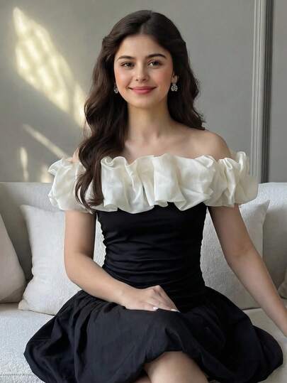 SHEIN فستان كوكتيل أنيق للأميرات من الأكتاف للبنات المراهقات، بتصميم متباين الألوان أسود وأبيض من الأكتاف