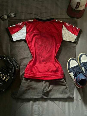 SHEIN EZwear قميص تي شيرت رياضي رقم 7 للنساء، ملابس مشجعي كرة القدم بتصميم بسيط وعادي، مناسب لأيام المباريات والعطلات، ضروري لمشاهدة مباريات كأس العالم 2026، مشجع، قميص رياضي أمريكي، رقم رياضي