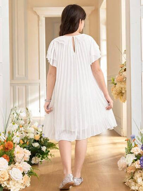 SHEIN فستان فتاة مراهقة فضفاض أنيق بياقة مستديرة مزين بكشكشة وطيات للموسم الزفاف، فستان وصيفة العروس أو فتاة الزهور، مزين بياقة عالية وخرز