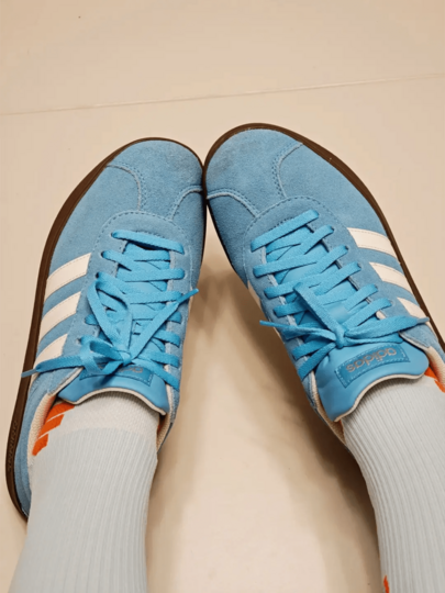 Adidas حذاء أديداس VL COURT 2.0 Vl Classic الرياضي المريح ذو الرقبة المنخفضة للجنسين باللونين الأزرق والأبيض