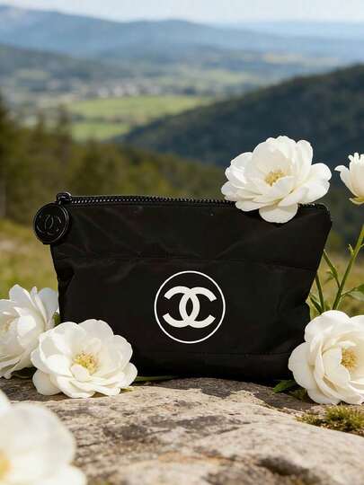 CHANEL حقيبة مكياج قابلة للطي سعة كبيرة - تصميم كلاسيكي مبطن، حقيبة أدوات تجميل مقاومة للماء، هدية سفر فاخرة ضرورية