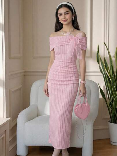 SHEIN فستان بياقة مكشوفة الكتف مطوي بفيونكة للمراهقات
