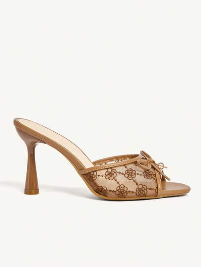 CUCCOO CHICEST صنادل نسائية ذات كعب