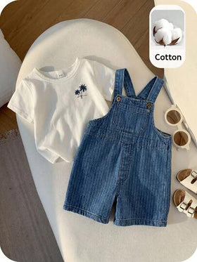 SHEIN مجموعة قميص تي شيرت مطبوع بأشجار جوز الهند وبنطلون جينز أزرق مخطط للأطفال الصغار/الجنسين، شورت جينز مناسبة للصيف والعطلات 2 قطعة