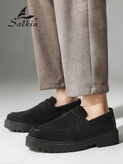 Salkin أحذية لوفر رجالية مصممة بشكل بسيط، أحذية كاجوال سهلة الارتداء، ذات نعل سميك، من الجلد المخمل في موحد اللون ناعمة. رفاهية ميسورة التكلفة للحياة المعاصرة. أحذية رسمية مريحة ذات أصابع مستديرة، أنيقة وأنيقة للرجال في الأعمال مع نعل مطاطي للمشي اليومي،