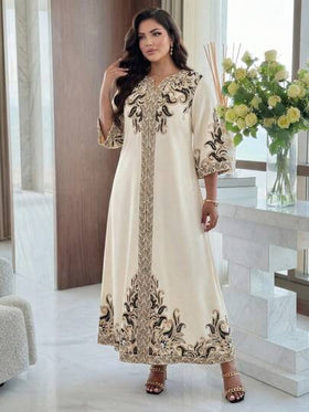 SHEIN Lady CURVE فستان طباعة عتيقة أنيق بياقة مفصصة مقاس كبير