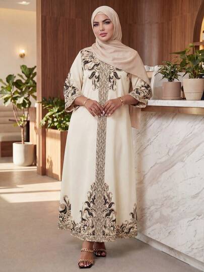 SHEIN Lady CURVE فستان طباعة عتيقة أنيق بياقة مفصصة مقاس كبير