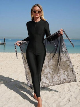 Swim Shayni ملابس سباحة جديدة بأكمام طويلة باللون الأسود مع طبعة بايزلي أبيض وأسود شفافة تنورة مطبقة، طقم مكون من قطعتين