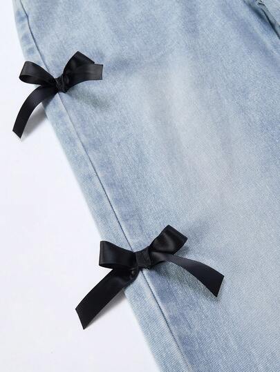 SHEIN مجموعة من قطعتين، ملابس علوية كاجوال طويلة الأكمام مطبوعة بتصميم أكتاف غير متماثل مع بنطال جينز ذو تصميم مرن، مناسبة للاستخدام اليومي، التنقل، الكاجوال، العطلات، التجمعات مع الأصدقاء، والأناقة الشارعية