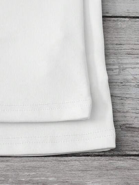 SHEIN Genkimix Kids مجموعة قميص وشورت قصير الأكمام بلون أحادي للأولاد الصغار، مناسبة للاستخدام اليومي العادي، العطلات، الرياضة، المدرسة، الأنشطة الخارجية، الصيف