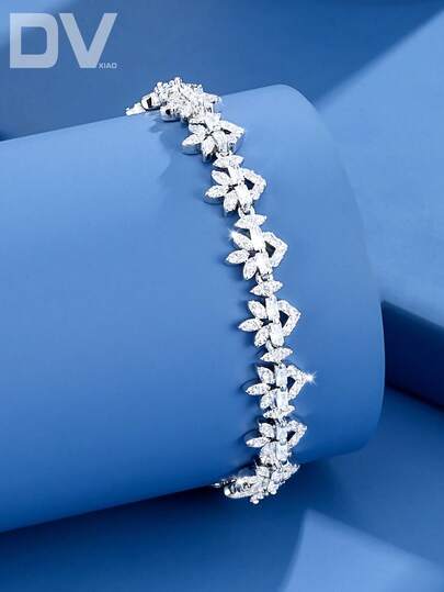DV JEWELRY سوار فاخر مطلي بالذهب الأبيض مرصع بالزركونيا المكعبة، هدية مجوهرات أنيقة للنساء، مناسب للمناسبات والحفلات والزفاف والذكرى السنوية