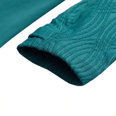 Under Armour جاكيت نسائي/ملابس خارجية، وصل حديثًا لعام 2026، جاكيت UA Halo Jacquard Knit، مريح وخفيف الوزن، مناسب للأنشطة الخارجية والرياضية اليومية، رقم الموديل 6011036-338
