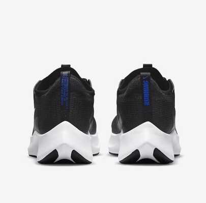 حذاء الجري ذو الجزء العلوي المنخفض Nike Zoom Fly 4 للرجال، لوحة كربونية للوسادة والاستجابة، CT2392-001