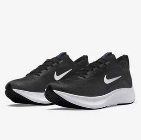 حذاء الجري ذو الجزء العلوي المنخفض Nike Zoom Fly 4 للرجال، لوحة كربونية للوسادة والاستجابة، CT2392-001
